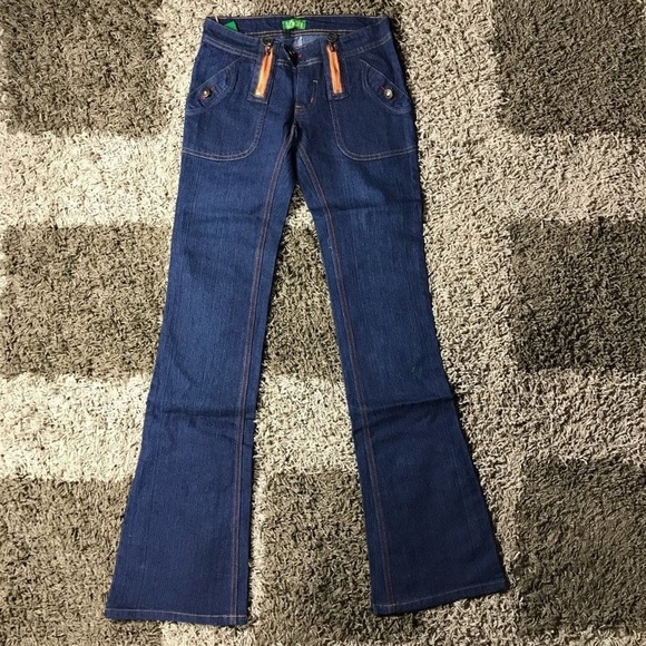 Y2K Gnger Low Rise Flare Jeans. Runs Small. New With Tags - Picture 1 of 6